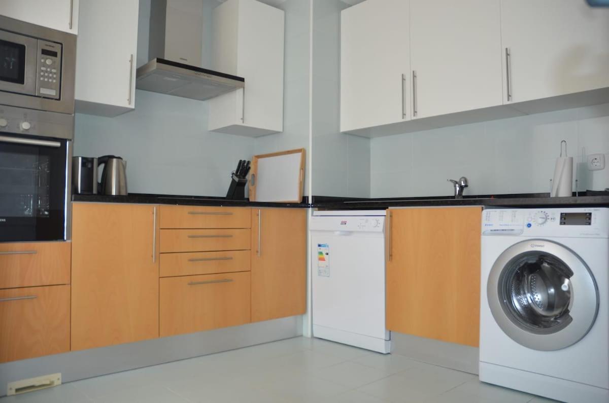 Algarve T2 Apartment With Pool And Balcony In Olhao Ngoại thất bức ảnh