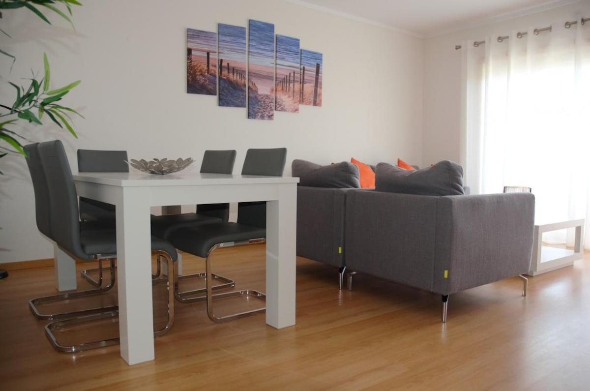 Algarve T2 Apartment With Pool And Balcony In Olhao Ngoại thất bức ảnh