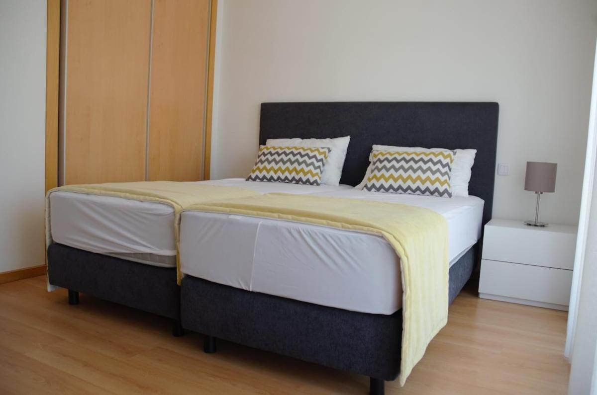 Algarve T2 Apartment With Pool And Balcony In Olhao Ngoại thất bức ảnh